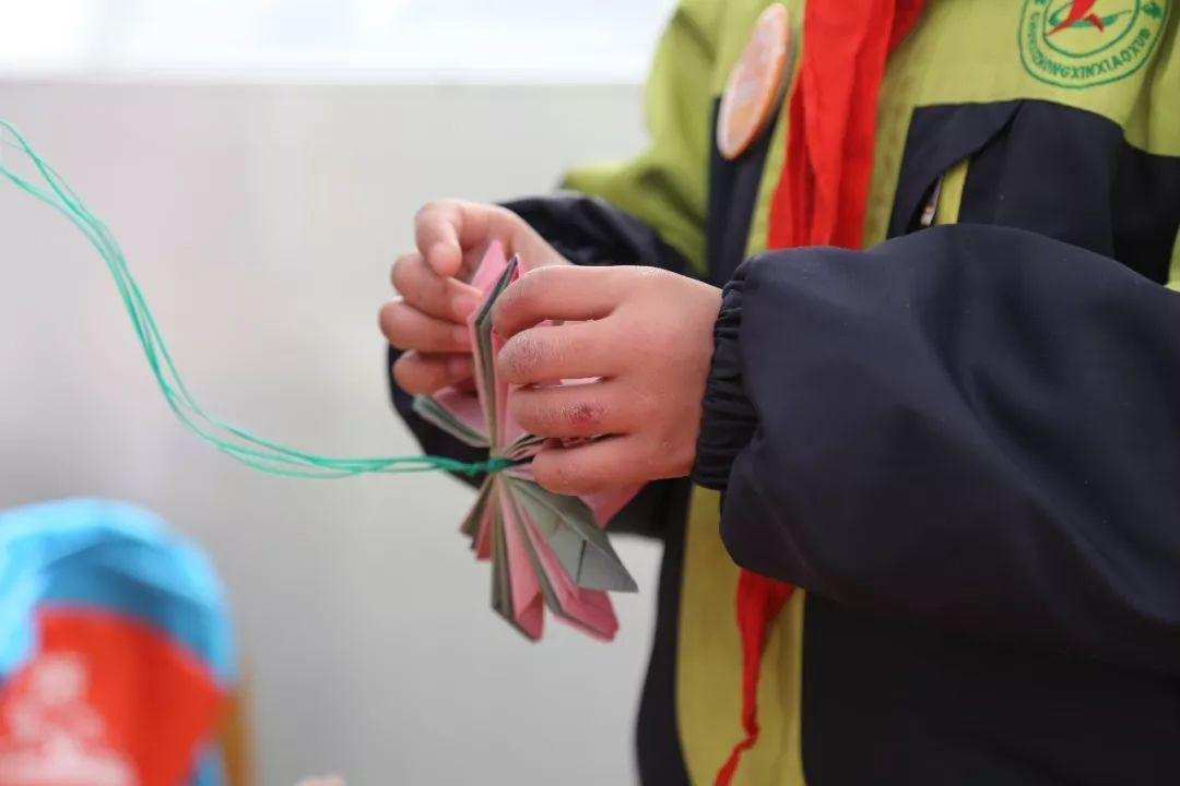 为什么冻死会脱衣服,雪地冻死为什么脱衣服