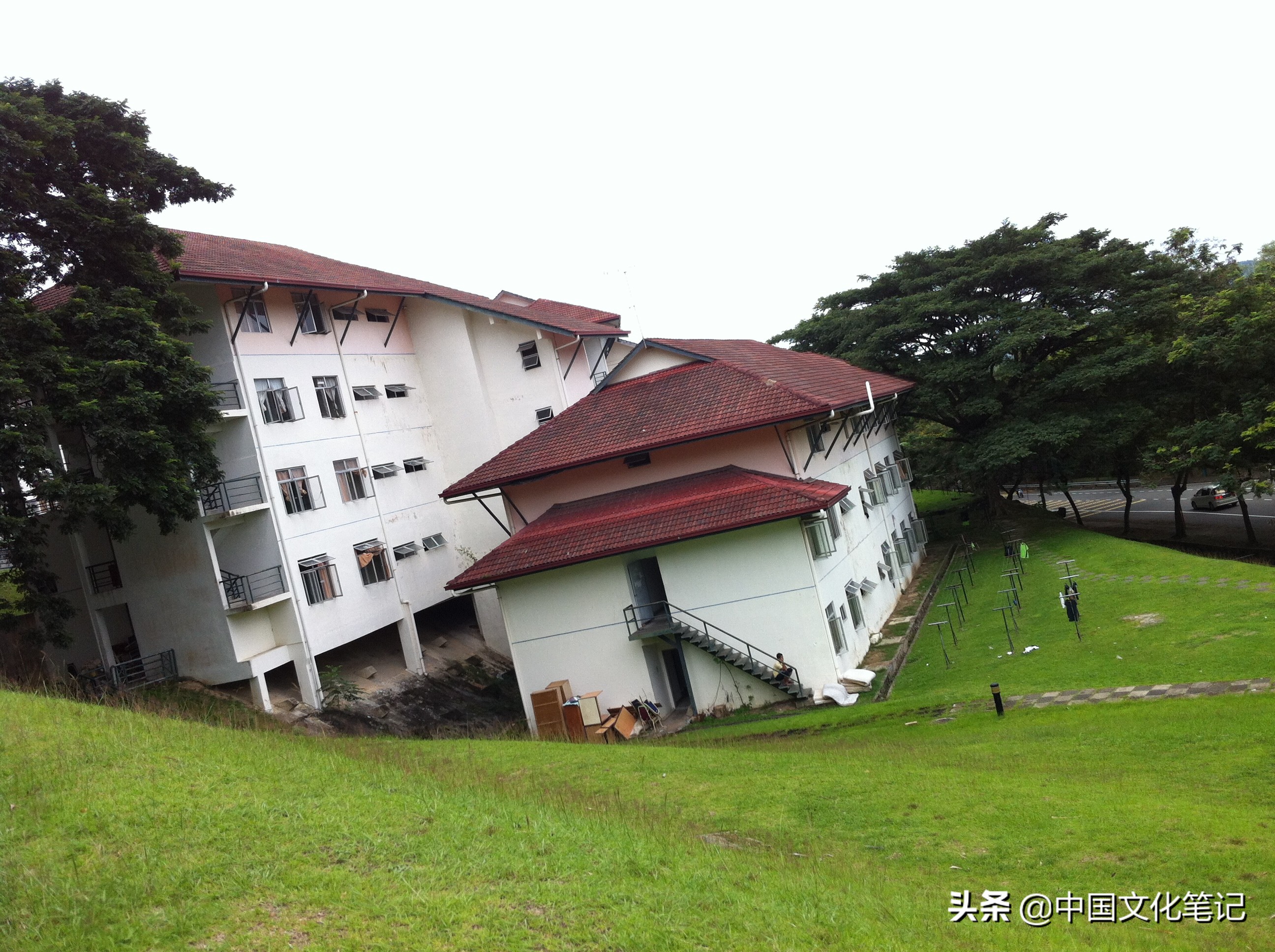 马来西亚沙巴大学旅游记,马来西亚沙巴亚庇水上清真寺游记