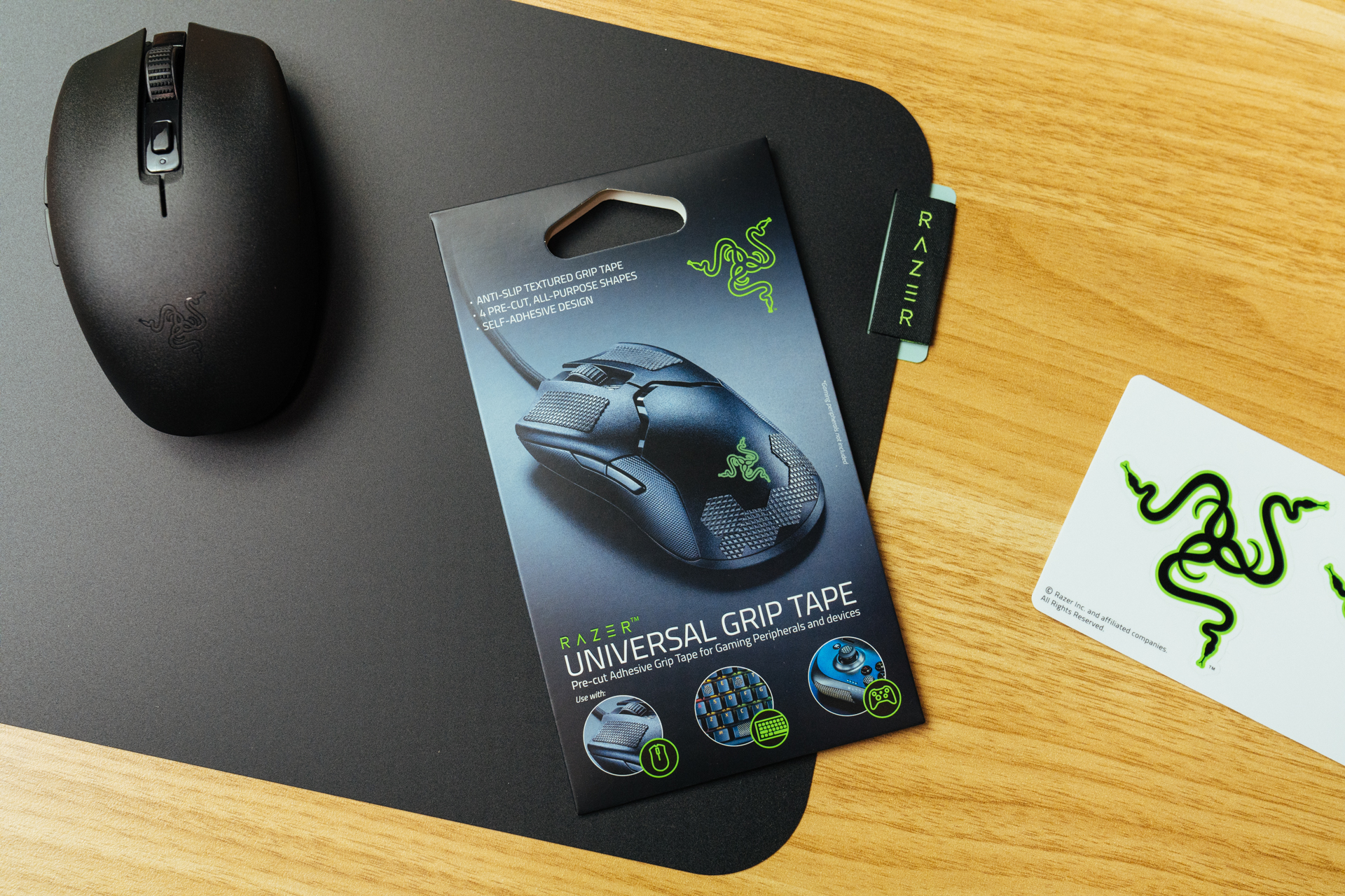 razer雷蛇毒蝰终极版轻量无线鼠标,razer八岐大蛇v2无线鼠标评测