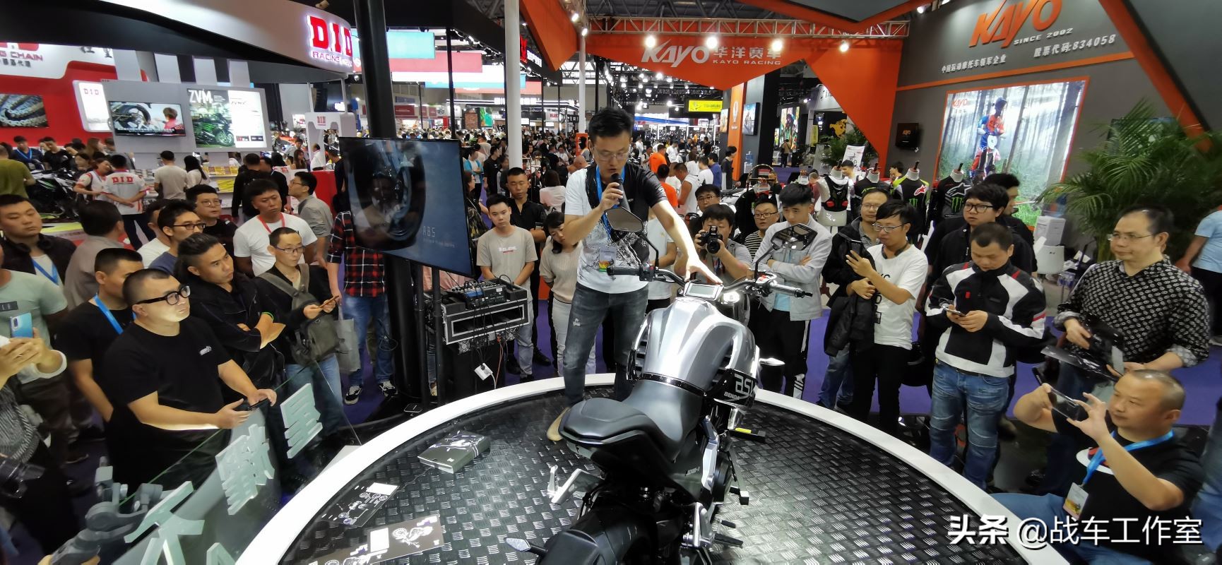 奔达阿修罗400cc街车曝光,奔达阿修罗400评测视频