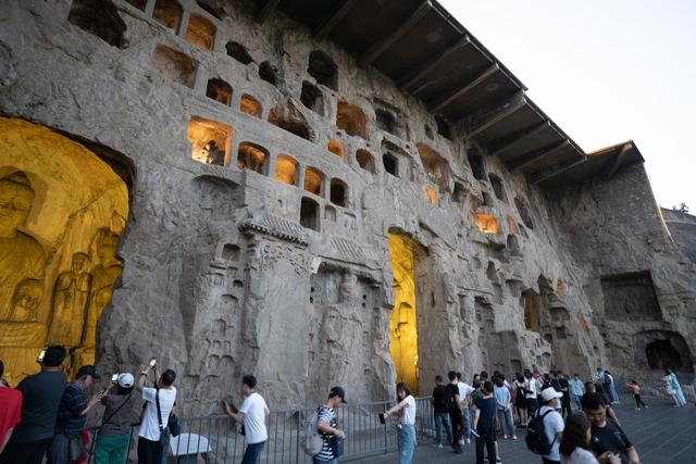 龙门石窟中国四大石窟之一,龙门石窟是中国四大石窟之首吗