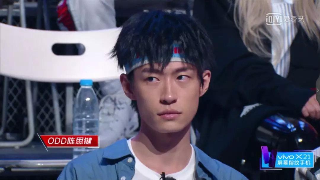 鏄撶儕鍗冪幒鐜嬭仾,鏄撶儕鍗冪幒鍜岀帇鎬濊仾鍚堢収