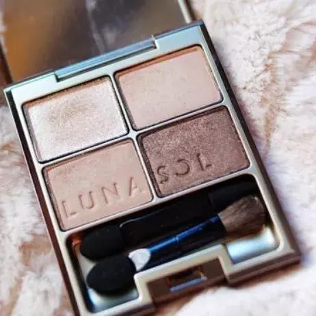 戚薇神仙眼影盘,戚薇推荐眼影盘