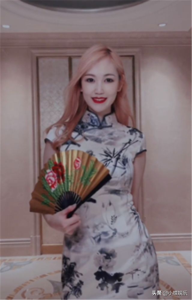 王宝强和儿子的最新情况,王宝强和马蓉的孩子哪个是亲生的