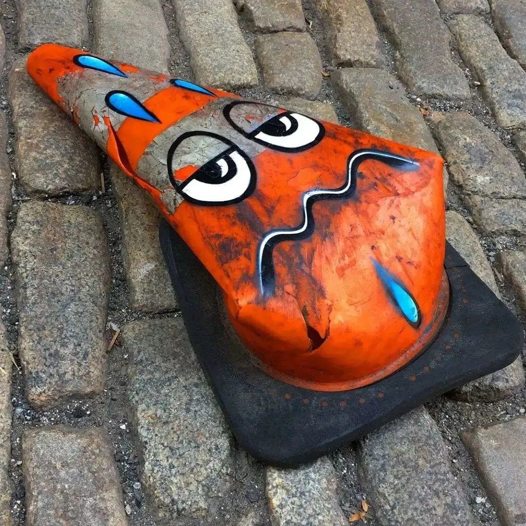 奥斯卡影帝沦为服务员？好莱坞星光大道被糟蹋？网友惊呼神操作