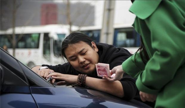 故意碰瓷被撞死车主没有证据证明,开车被碰瓷了没有证据显示怎么办