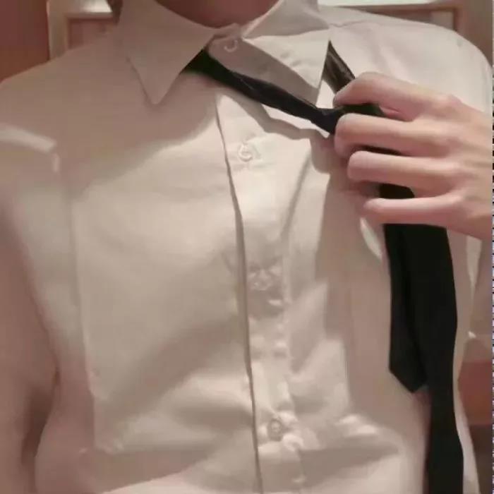 超丧成熟稳重的头像男,丧到极致的男生头像真人