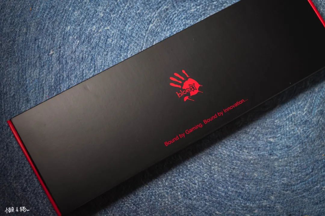 给我一个粉红色的回忆,第四代光轴键盘血手幽灵