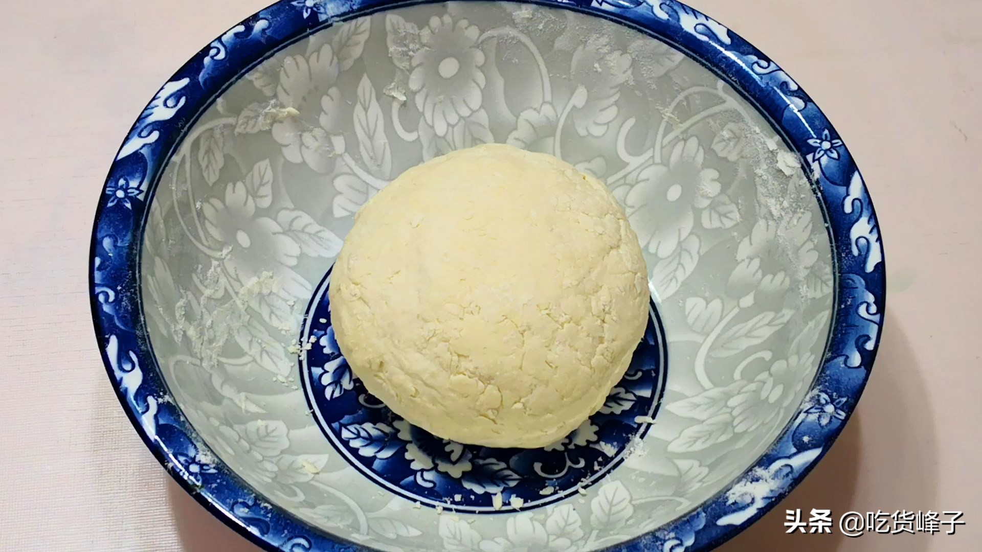 韭菜猪肉饺子馅调法不放鸡精味精,包韭菜饺子放什么调料好吃