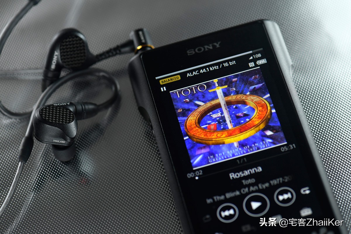 索尼黑砖配什么耳机最佳,索尼颈挂式耳机十佳评测
