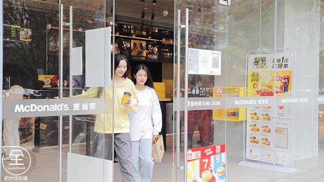 10000杯拿铁,1000杯咖啡免费喝