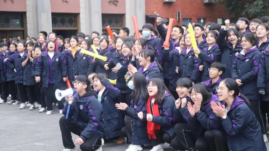 最有水平的中学校服,全国排名前十的校服