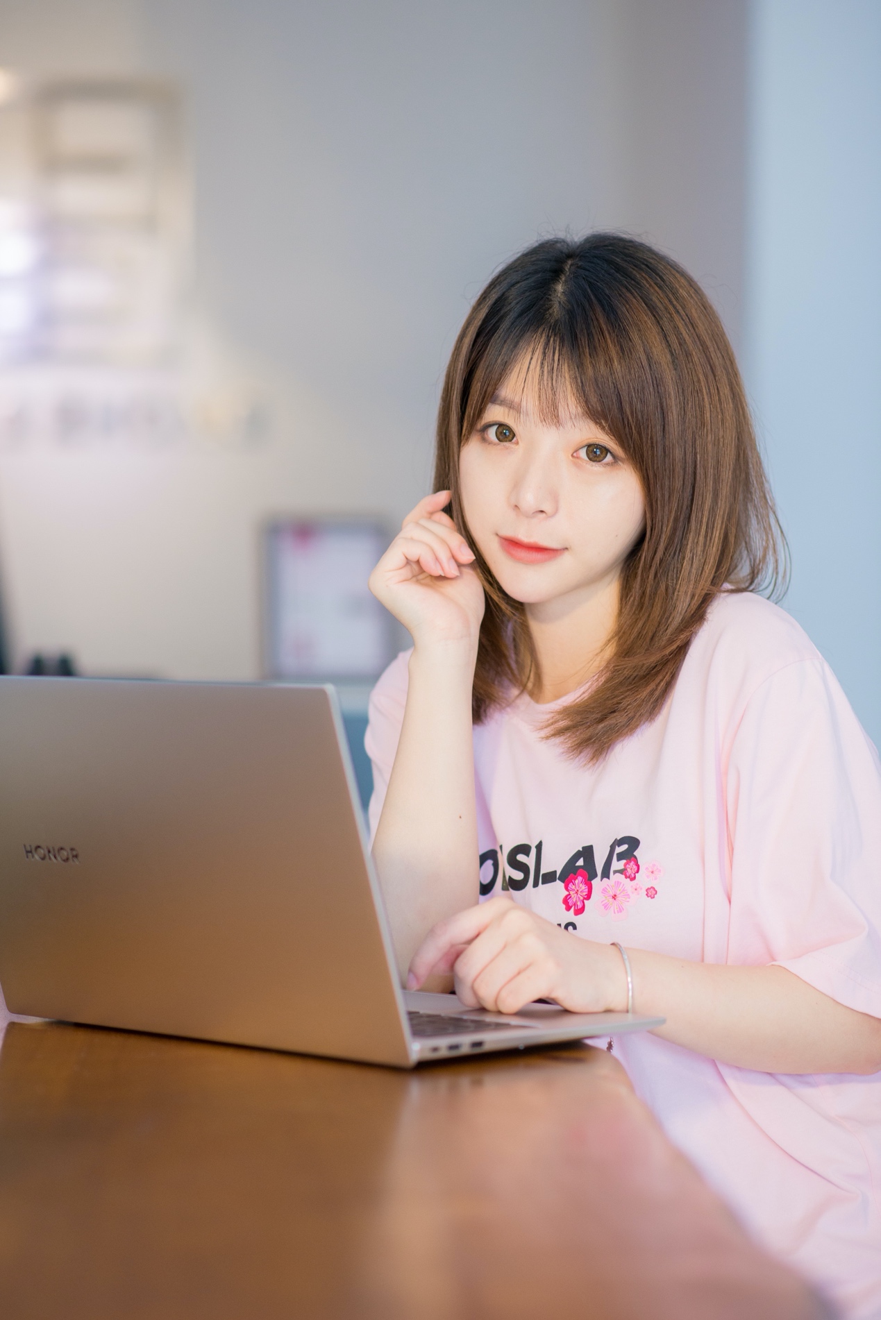 荣耀magicbookpro好不好,荣耀magicbook16pro2021优缺点