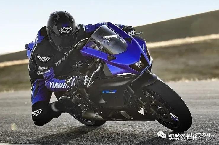 本田cbr650r和雅马哈r7,雅马哈r72023款落地价