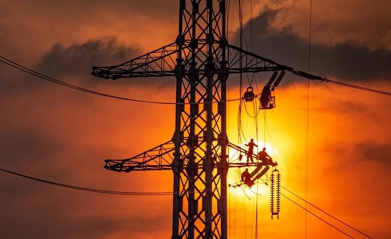 为啥美国电压110v中国220v,为什么美国坚持用110v电压