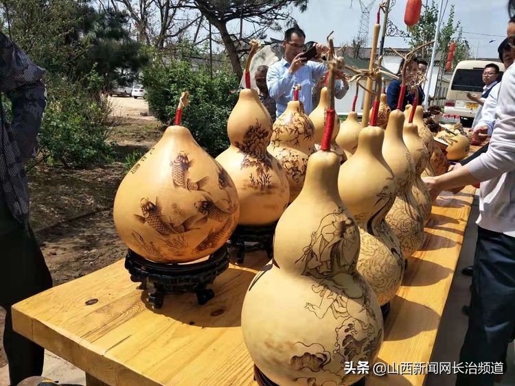 鎴戜滑韬竟鐨勬柊闂绘湁鍝簺,鎴戜滑韬竟鐨勪簩闈掍細灞辫タ