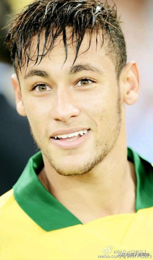 在中国家喻户晓的足坛十大巨星,谈论明星的颜值