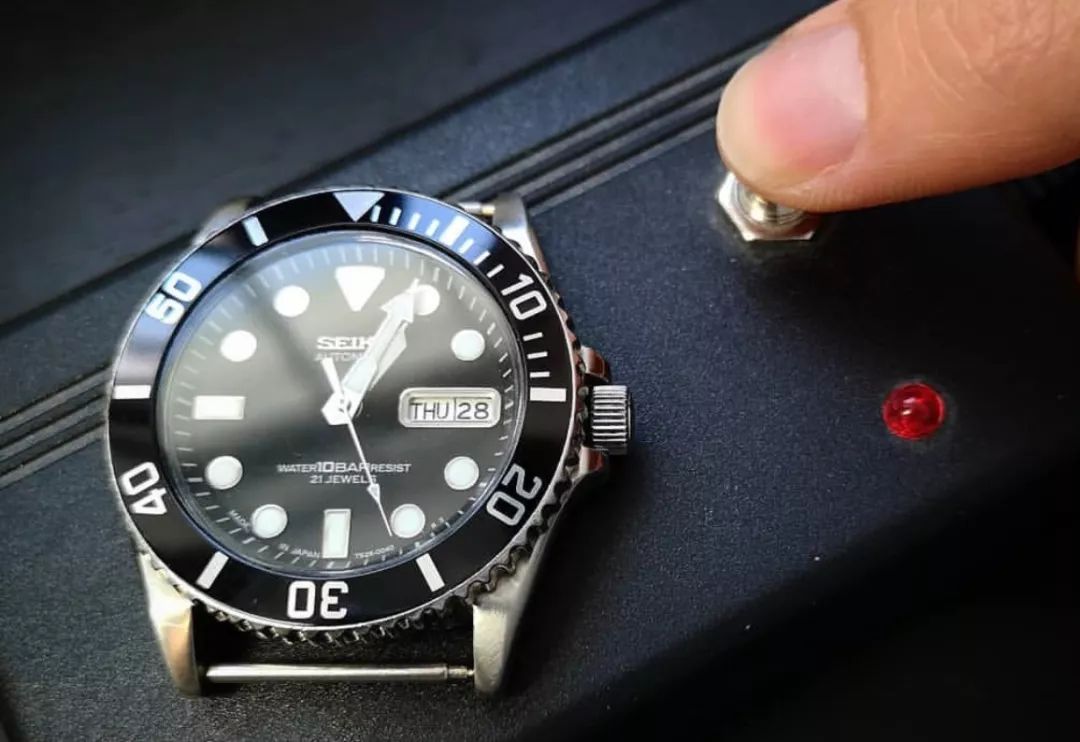 戴表路上花的冤枉钱，都是当初脑子里进的水