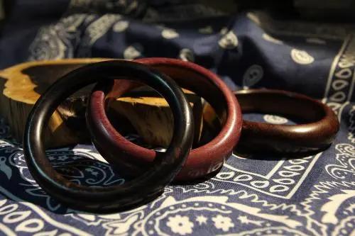 30岁女生适合的气质手镯,20多岁3000至5000元翡翠手镯推荐