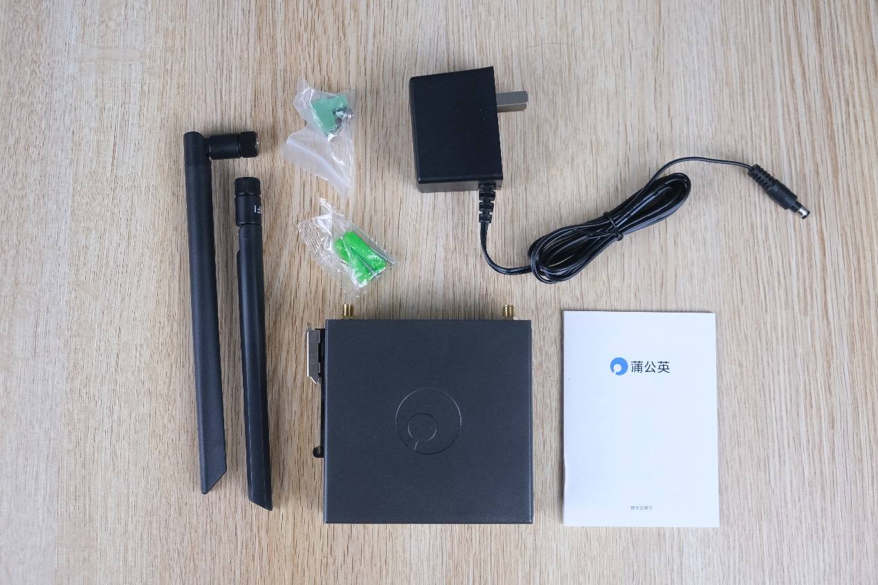 蒲公英r300插卡4g路由器怎么设置,蒲公英路由器r300s评测