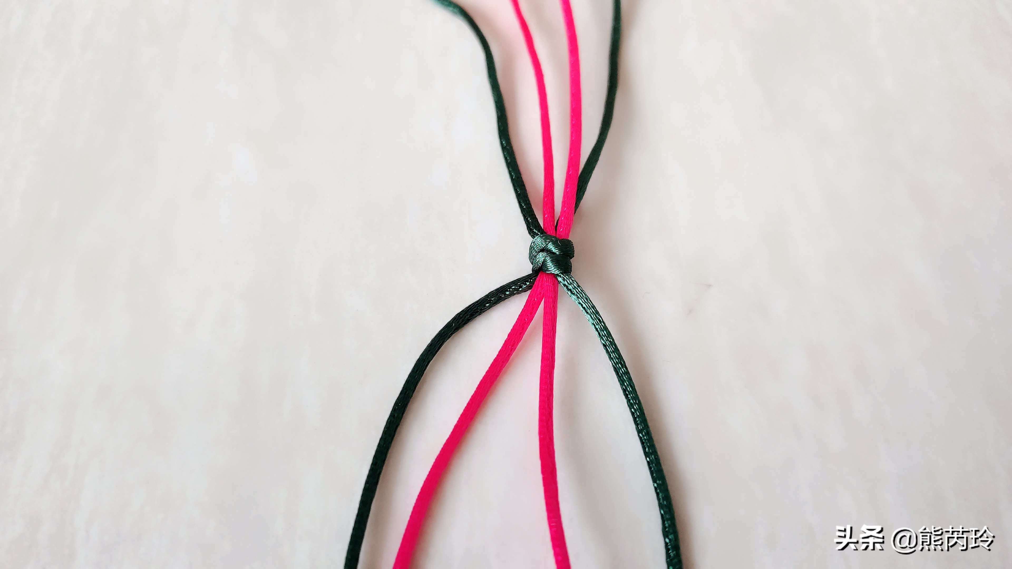 用两根绳编梅花手链简单又漂亮,梅花手链一般用什么线编