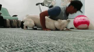 剧烈运动后身体发痒有红点,洗澡后身上后背痒起红点