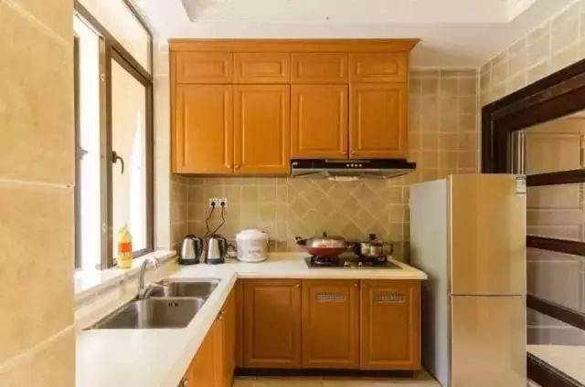 南昆山下“世外桃源”广东“避霾圣地”6房别墅,泡温泉,唱K烧烤