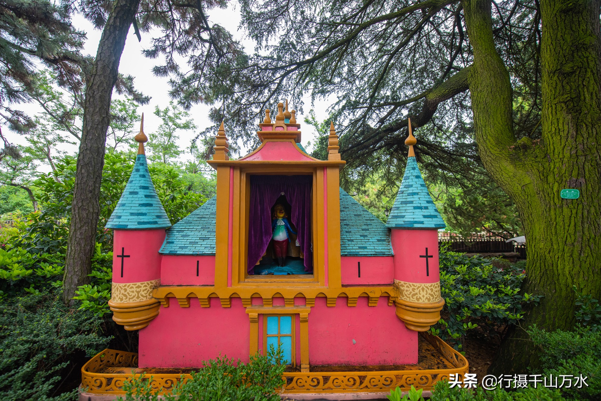 青岛八大关建筑特色介绍,八大关被誉为万国建筑博览会