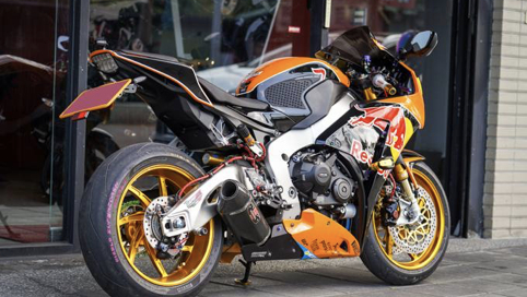 cbr1000rr改吉村排气,本田cbr1000rr吉村排气
