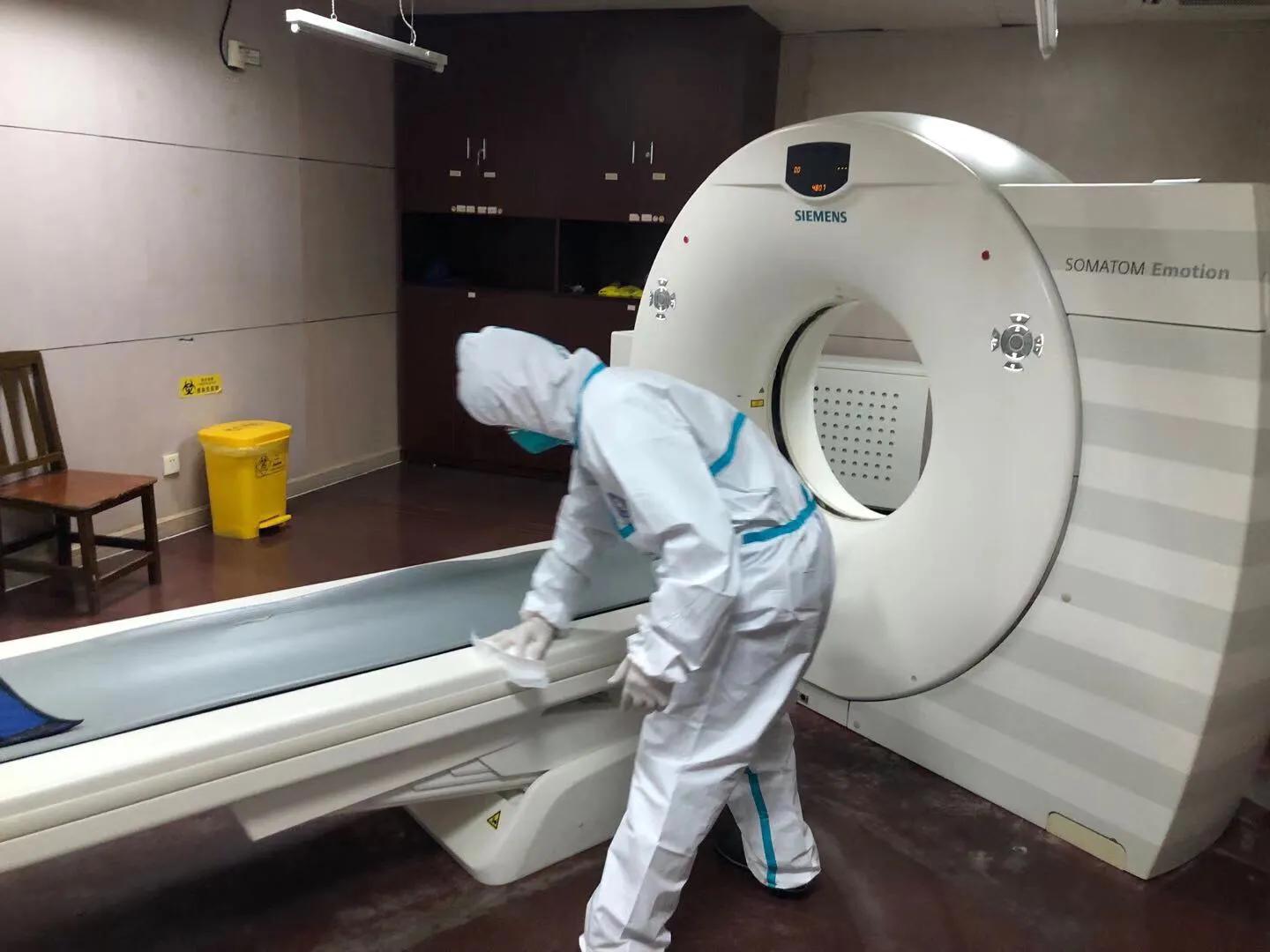 舍小家顾大家感谢家人的支持,舍小家为大家倾全力抗击疫情