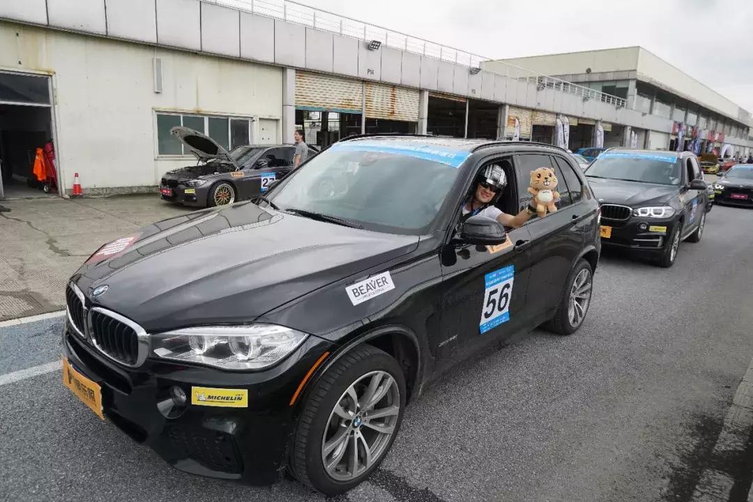 香槟乐购X粤马会|超燃！超劲爆！你就是下一个秋名山车神