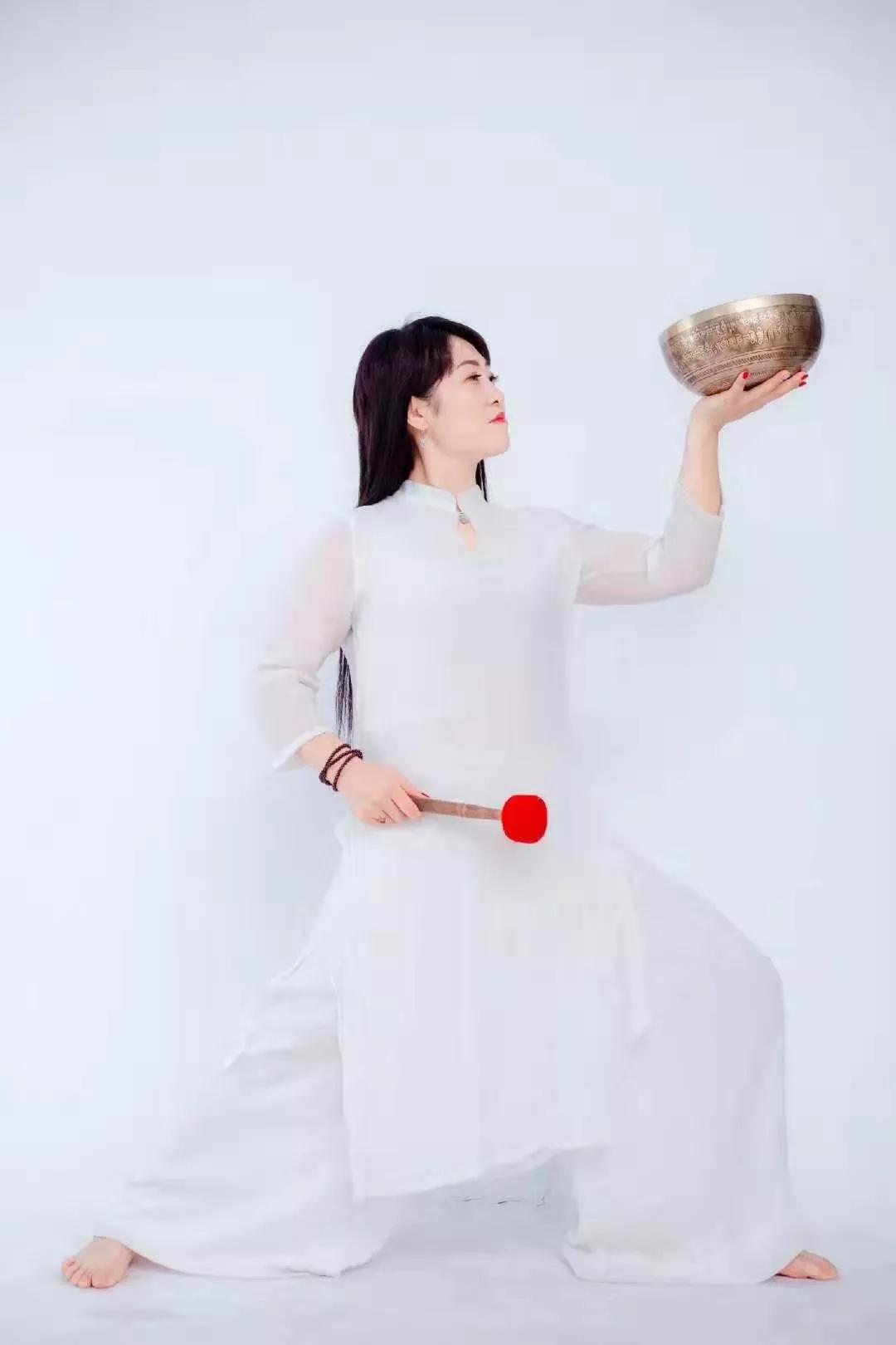 幸福的婚姻，就如音钵与钵锤｜心韵同门丽娜