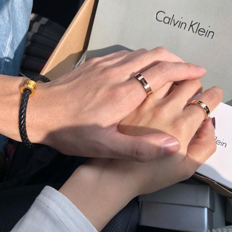 ck情侣对戒可调节,ck情侣对戒满天星边钻