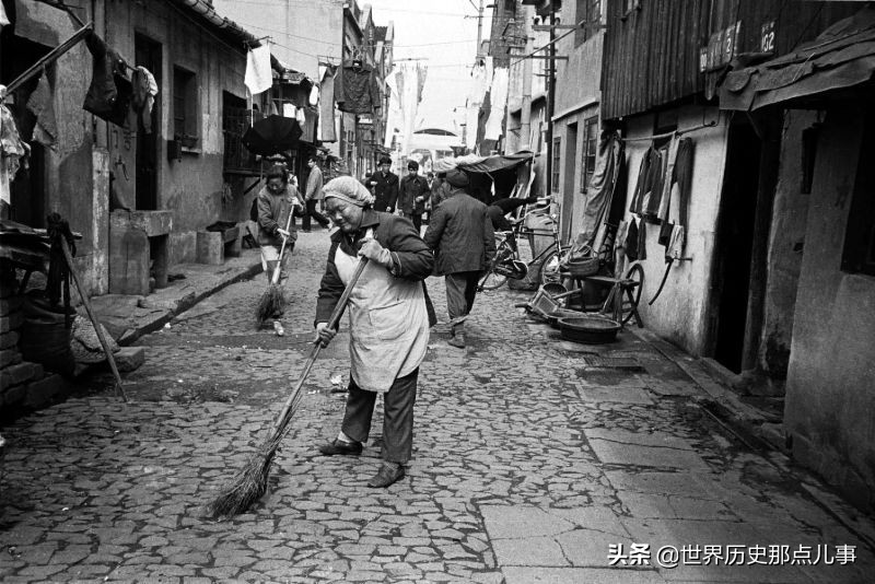 10张罕见老照片：80年代上海的日常生活，曾经是多少人的美好记忆