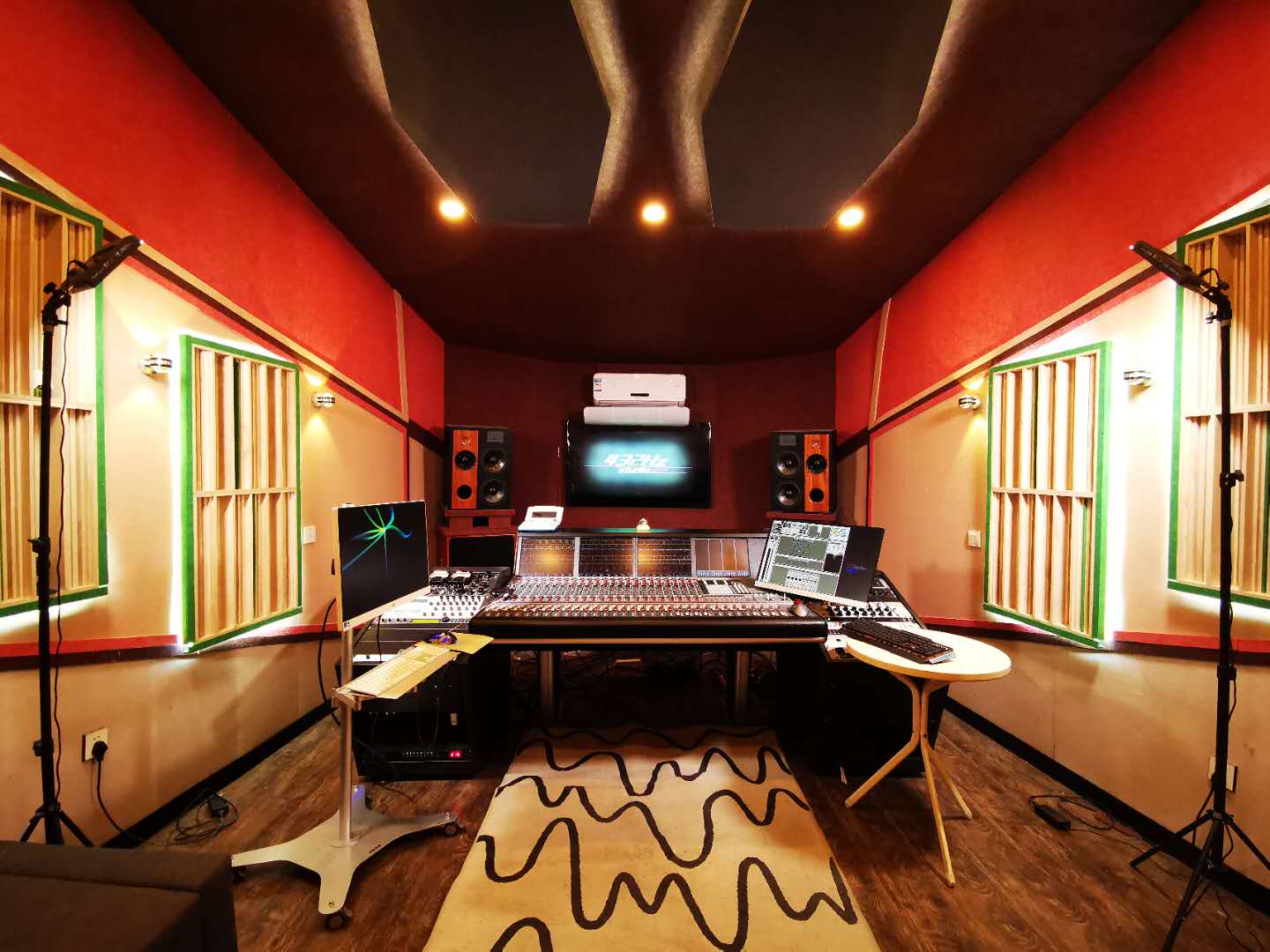 感人的新喜剧之王,新喜剧之王感动瞬间配乐