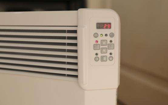 电暖器冬季家用不干燥取暖器,欧式暖风机取暖器测评