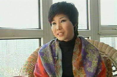 歌唱家叶凡唱歌视频,歌手叶凡去世