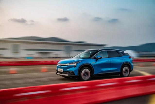 战胜特斯拉models的车,战胜特斯拉