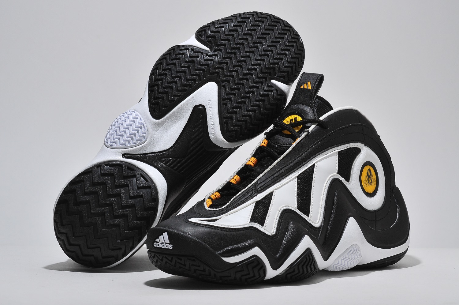 为了忘却的纪念，Kobe战靴（阿迪部分）