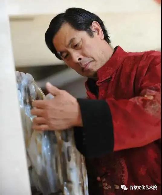 王阔海画水墨,王阔海画家算是大师吗