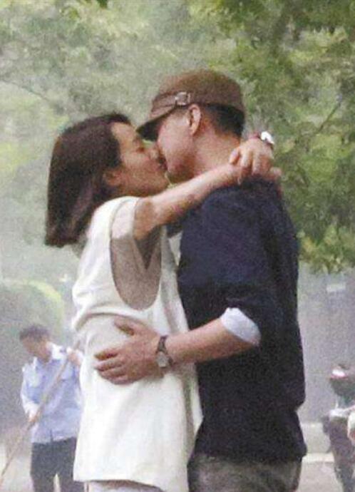 周一围演技被批用力过猛,周一围演技到底有多强