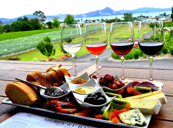 如何品葡萄酒感觉高级,葡萄酒品酒三步骤