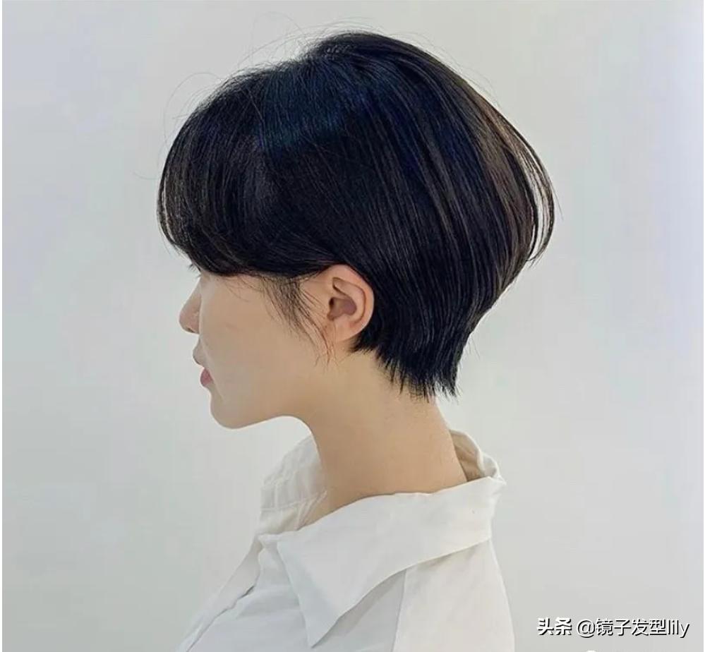 可爱的发型显脸小长发,小脸型短发发型设计