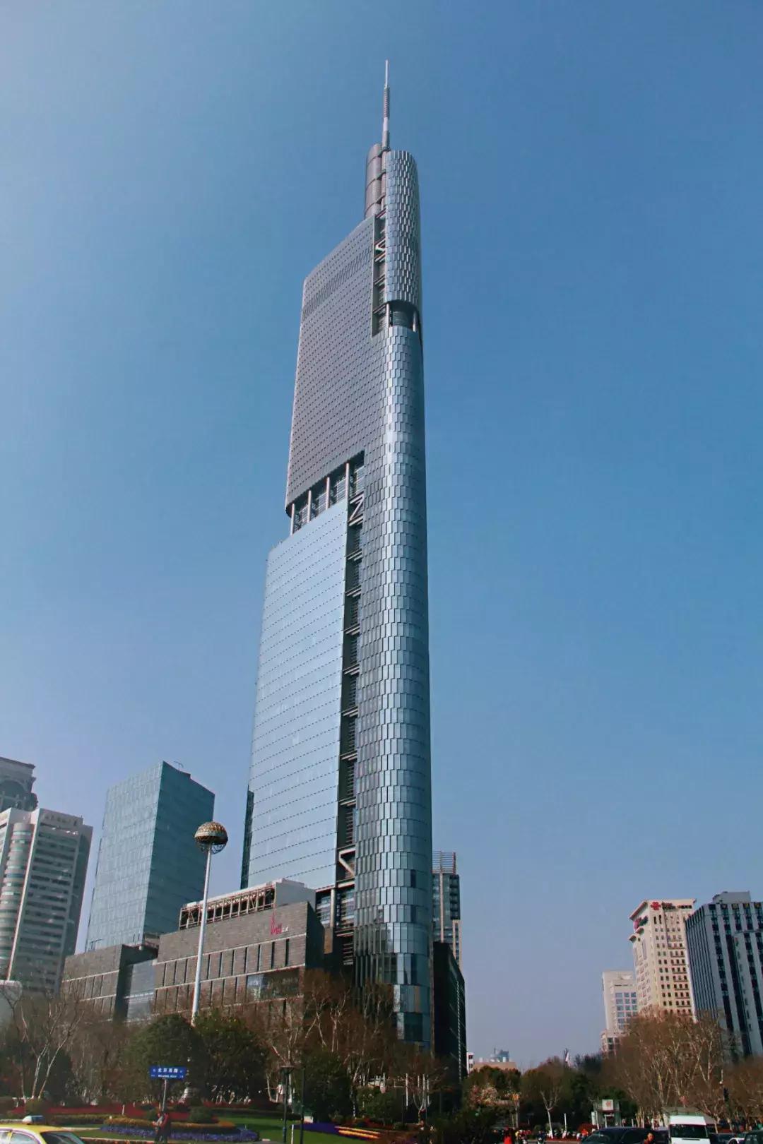 每一座城市都有一个鼓楼,每一个古城都会有鼓楼