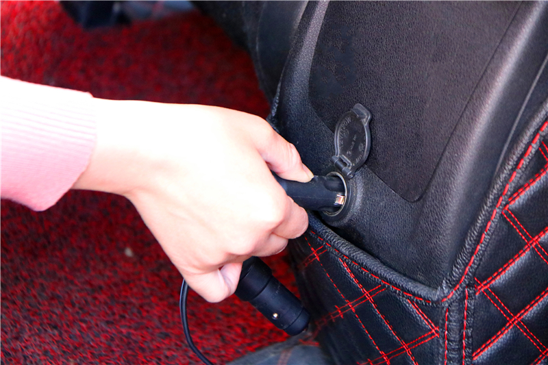 途虎王牌旋风t01充气泵使用方法,途虎汽车轮胎充气泵