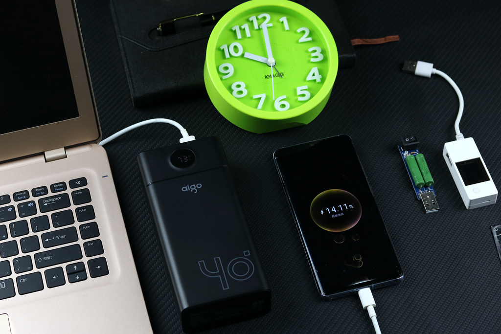 aigo充电宝10400毫安使用说明,AIGO聚合物充电宝怎么样