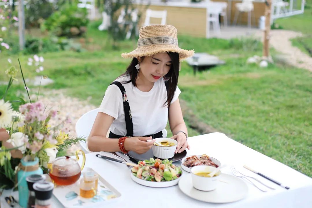 东北哈尔滨夫妻,一对夫妻打造云南的家