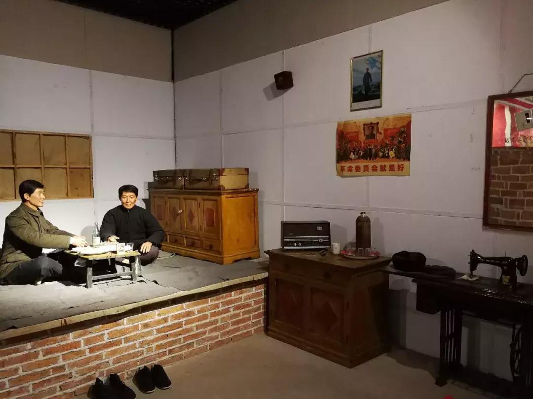 几个闺蜜自驾游的视频,一群闺蜜旅行视频