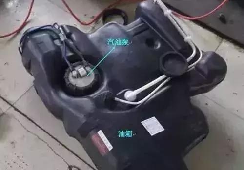 汽车发动机舱图标功能图解,发动机舱不常用部件图解