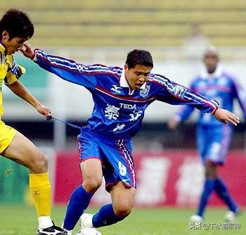 中国足球张效瑞现在怎么样了,张效瑞是被国足哪位大神踢伤的